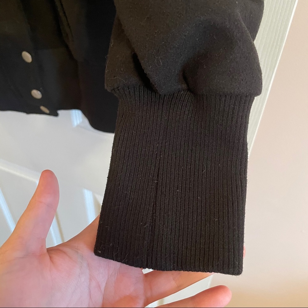 Black Fashion Jacket with Snaps and Pockets - Picture 4 of 6